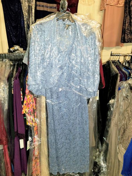 Wholesale Brand Name Dresses By R & M Richards, Morgan and Co., And ...