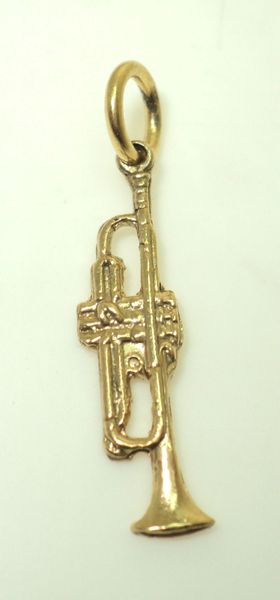 3-D Trumpet Charm (JC-877)