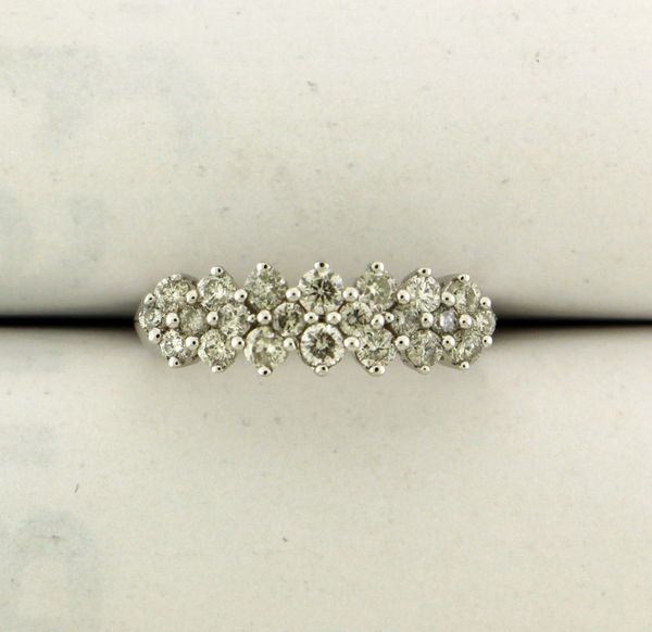 14k White Gold Diamond Pyramid Anniversary Band 1.75 ct t.w