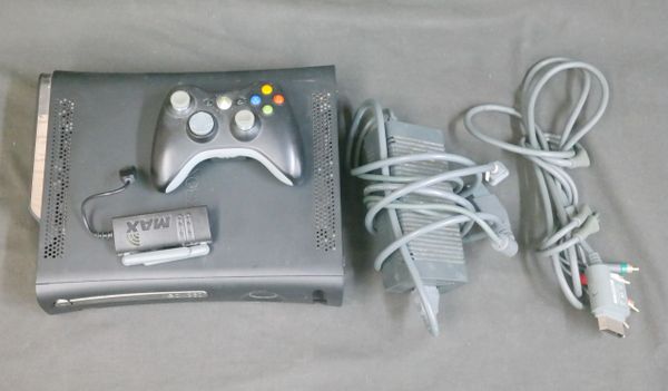 Microsoft Xbox 360 Elite 120GB Black Console w/Controller, Cables