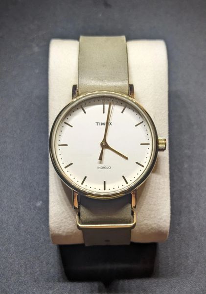 Timex Indiglo Watch Round Gold Tone White Dial