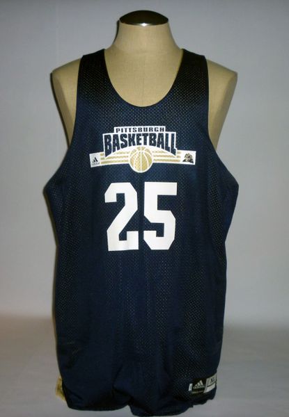 2004 Pitt Basketball practice jersey, size XL