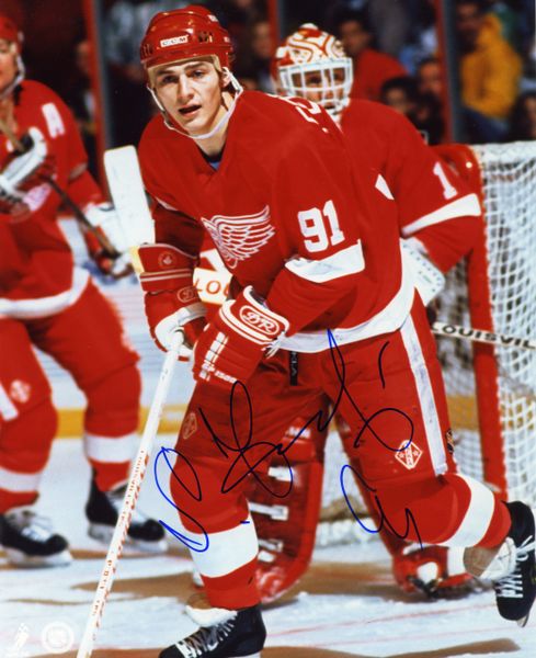 Sergei Fedorov - Detroit Red Wings signed 8x10 photo