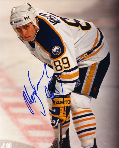 Alexander Mogilny Buffalo Sabers Autographed 8x10