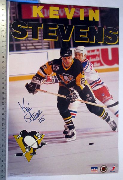 Kevin Stevens Pittsburgh Penguins ACTION Autographed 8x10 - NHL