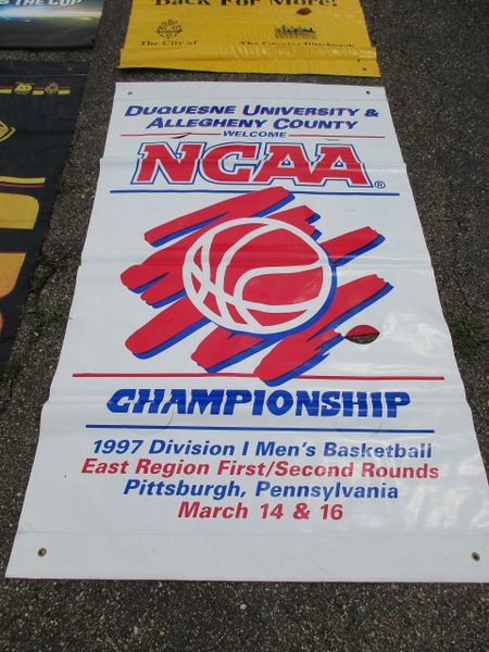 1997 NCAA Basketball City of Pittsburgh street banner