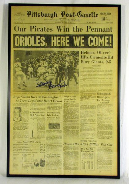 Framed 1971 Post Gazette - Pirates vs. Giants - Signed by Manny Sanguillen