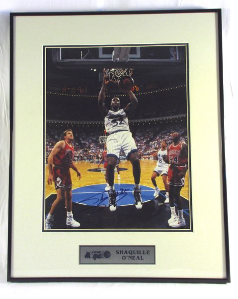 Shaquille O'Neal, Orlando Magic - signed 11x14 photo