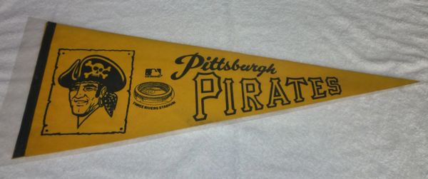 1970's Pittsburgh Pirates full-size pennant