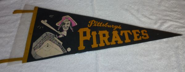 1950's - 60's Pittsburgh Pirates full-size pennant