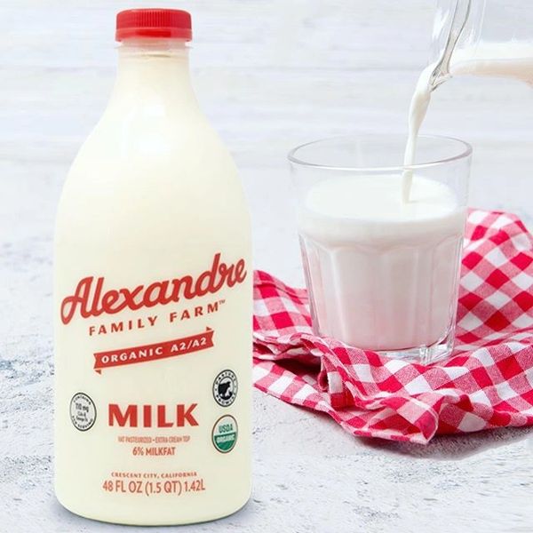 indlogering Gooey Margaret Mitchell Alexandre Family Farm 6% Whole A2/A2 Cream Top Milk 48oz