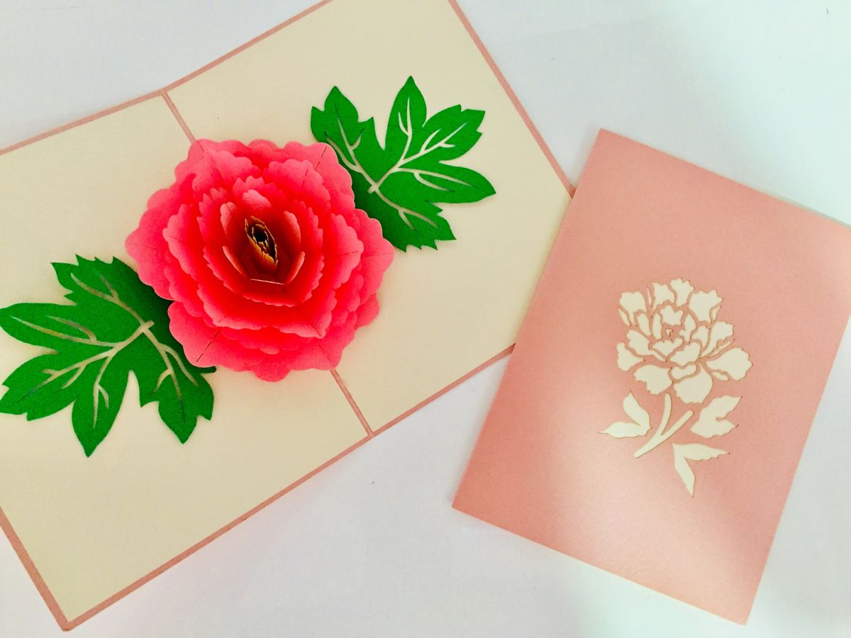 Small Metallic Peony Rose in Pink Pop Up Card - Size 12x17cm