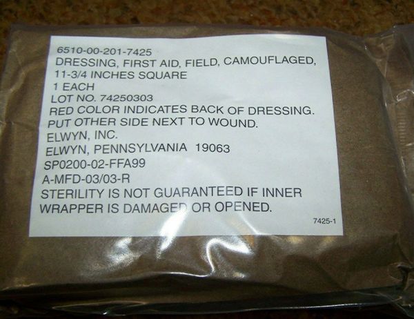 1ST AID DRESSINGS, LARGE, OD GREEN, U.S. ISSUE *NEW*