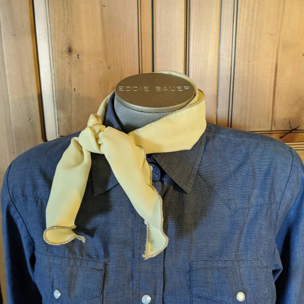 Roy Rogers scarf - soft yellow/cream color