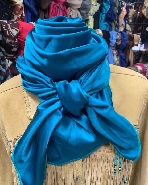 42x42 dark turquoise wild rag