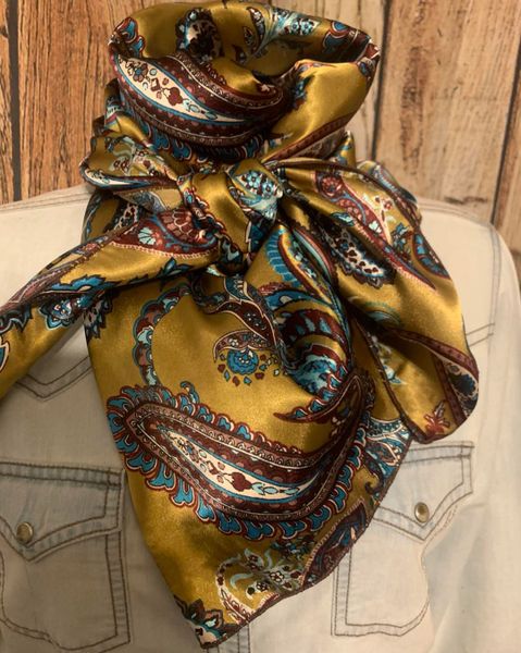 42x42 yellow/green browns, blue, rust, and white paisley print