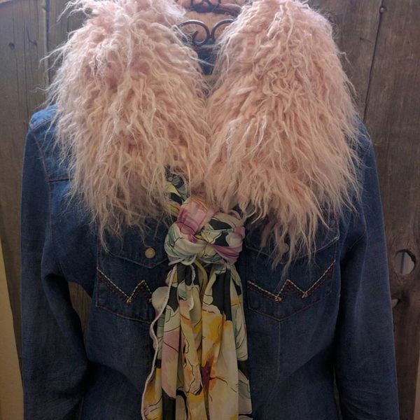 Angora Faux Fur Ruff light pink