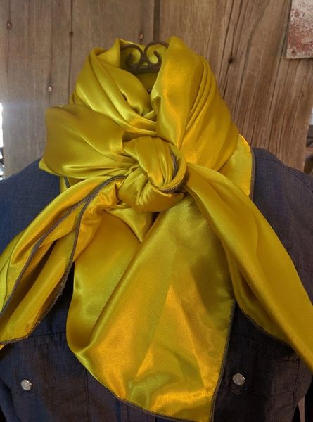 42x42 mustard/green wild rag with gray edge