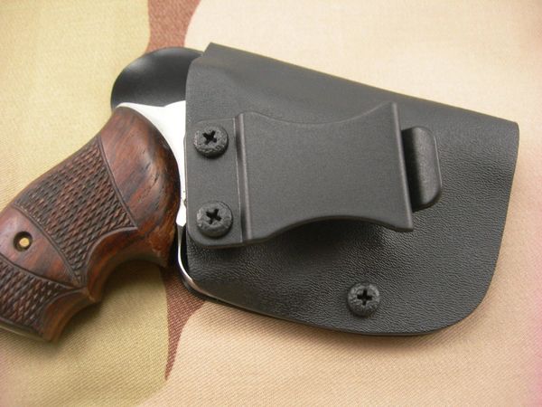 S&W J Frame 1.875" Barrel Outlaw Holster