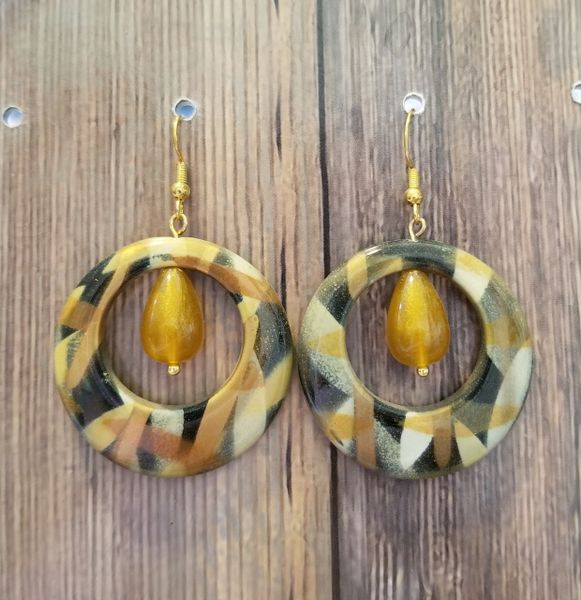 Artsy Lucite Circles in Black, Brown & Gold