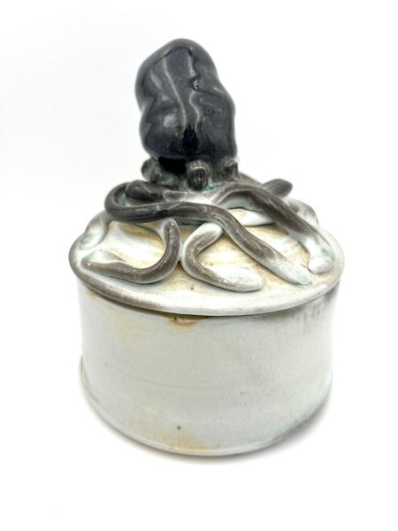 Octopus Container