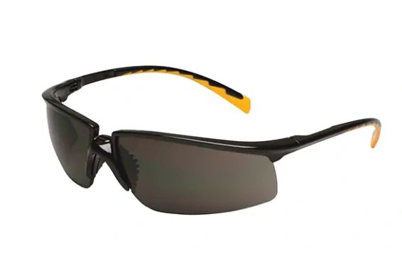 SAP457 Safety Glasses, GREY/SMOKE Lens, Anti-Fog Coating, CSA Z94.3 #12262-00000-20 PRIVO 3M (2 PAIRS/BOX)