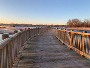 10-ton boardwalk with Lake County Forest Preserve Picket Handrail