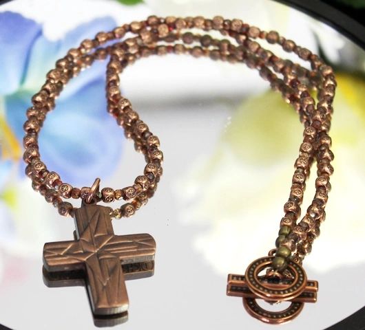 Tombak Cross, Necklace