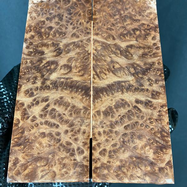 RWS115 - 5.11 x 1.88 x .39”