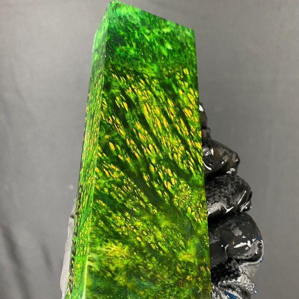 AMBD120 - 5.55 x 1.98 x 1.17”