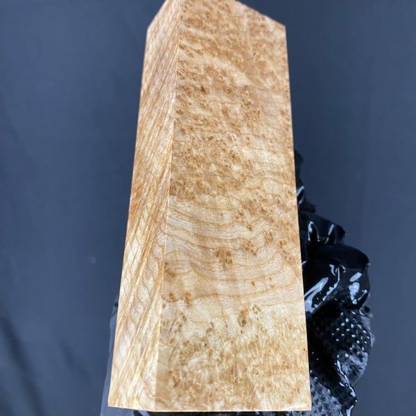 BAB138 - 5.49 x 1.82 x 1.2”