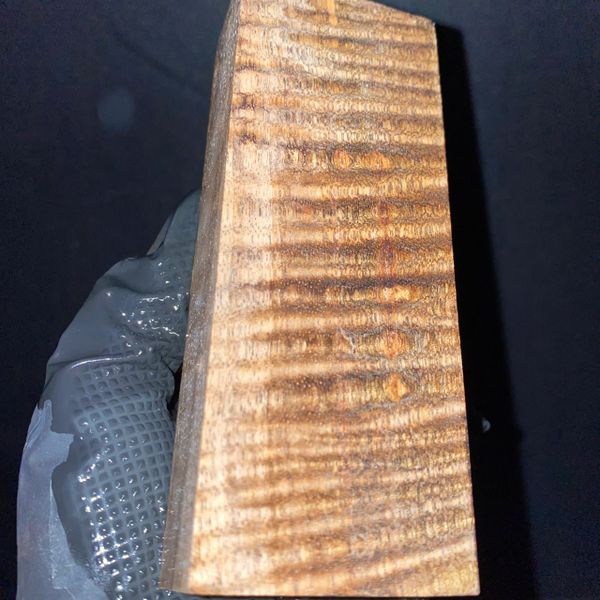 HCMB105 - 5.4 x 2 x 1.15”
