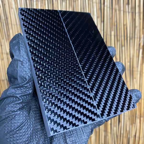 Black Carbon Fiber Scales - 4 sizes