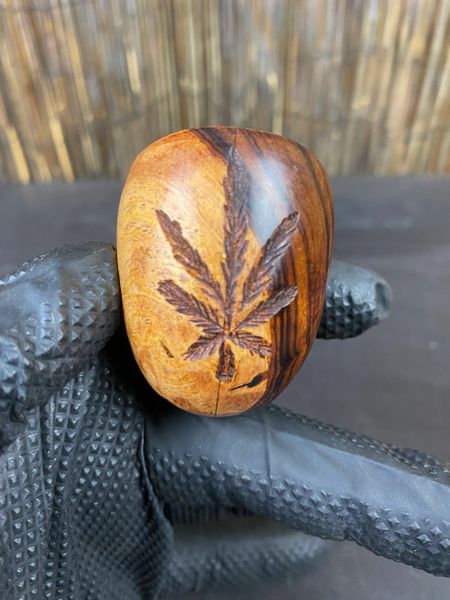 TOBACCO PIPE NO 15 (CARVED)