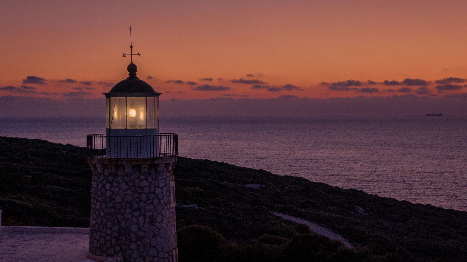 Skinari Lighthouse