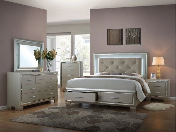 Platinum Storage Bedroom Set Queen Bed Dresser Mirror And