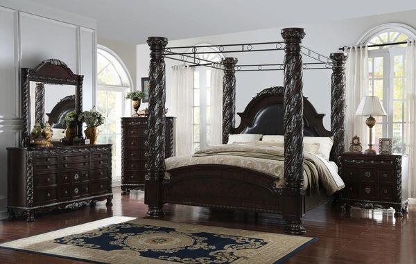 Corinthian Queen Canopy Bedroom Set Queen Bed Dressor Mirror And Nightstand