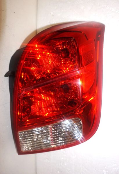 OEM 2013 2014 2015 2016 2017 2018 2019 Chevy Trax Tail Light Right Side RH