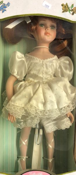 Ballerina best sale doll vintage