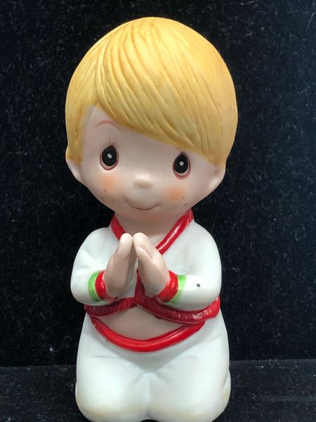 Rare Vintage Precious Moments Praying Boy Figurine, Blonde Hair, 3in - by Russ Berrie - Discontinued