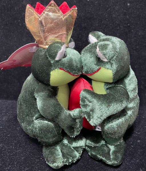 Kissing Frogs Plush, 5in - by Amscan - Discontinued