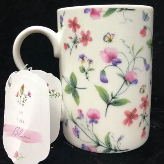 *Flowers In Full Bloom, Elegant Floral Coffee Mug, 12oz - Mom Gifts