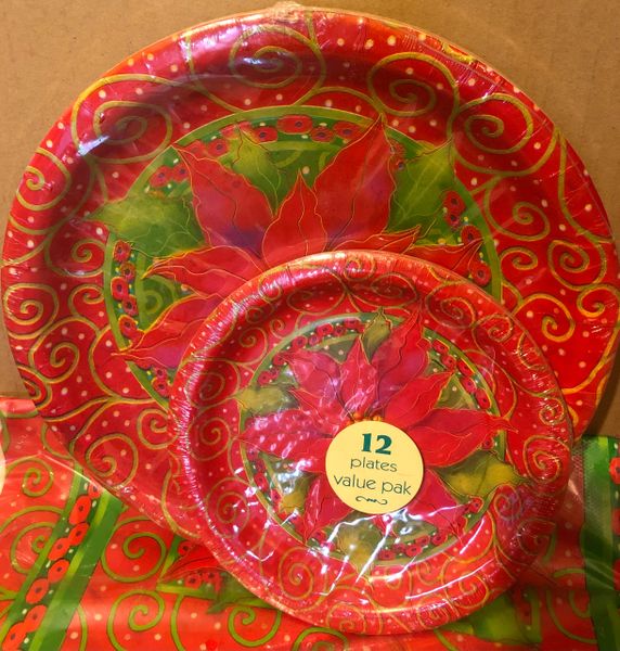 *Holiday Poinsettia Party Plates,12ct - Red - Christmas