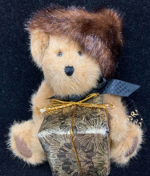 Rare Boyd’s Born to Shop Brown Teddy Bear Plush, Fur Hat,Holding Gift Box, 8in - The Head Bean Collection