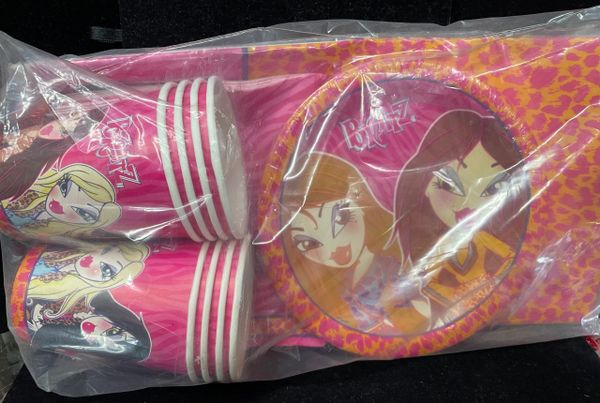 *Rare Bratz Theme Party, Pink Cheetah Animal Print/Fashion Fierce - 2001
