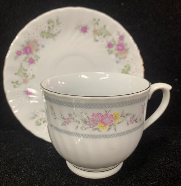 Floral Tea Cup with Saucer and Bracelet - Mom Gifts - Mothers Day - Gift Sale
