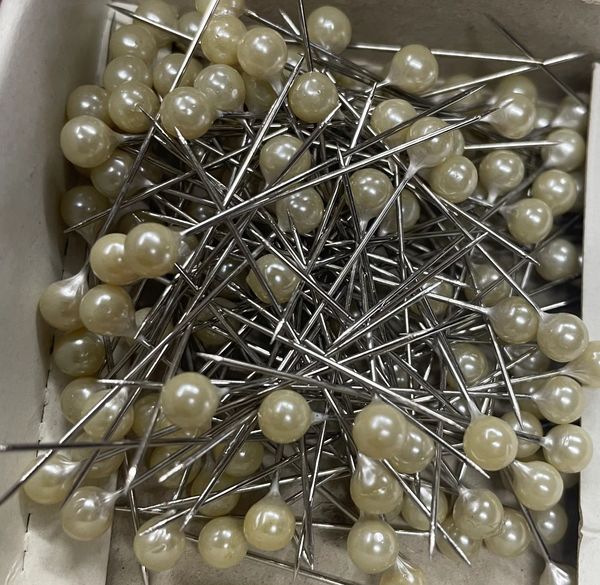 Off White Round Pearl Head Pins, 1-1/2in - 100ct