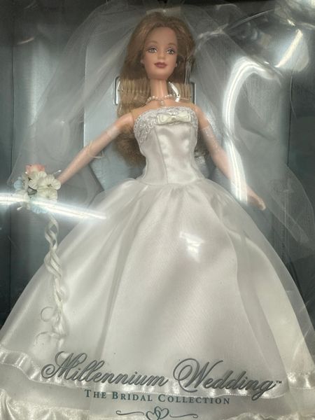 DOLL SALE - Rare Holiday Barbie Millennium Bridal Collection 1999 - Blonde Hair