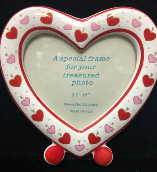 Heart Shape Ceramic Picture Frame, 3.5x5 photo - Love - Valentines Day Gifts