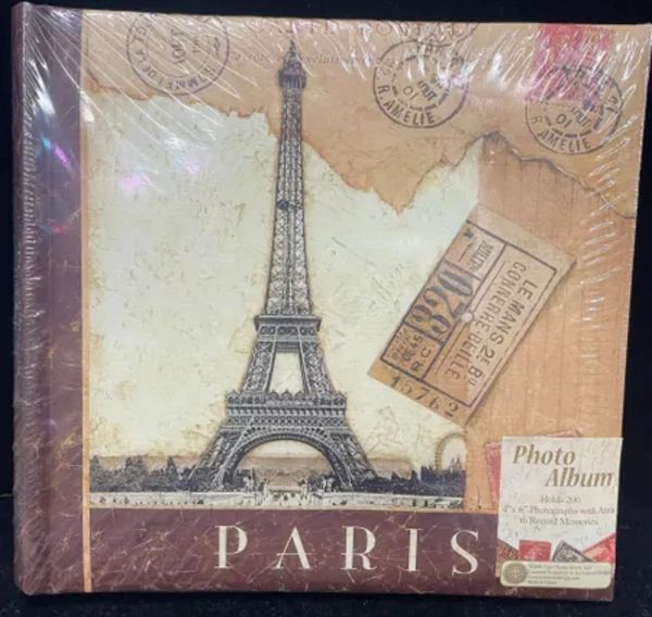 Paris Photo Album, Holds 200 4x6 Photos - Aifel Tower